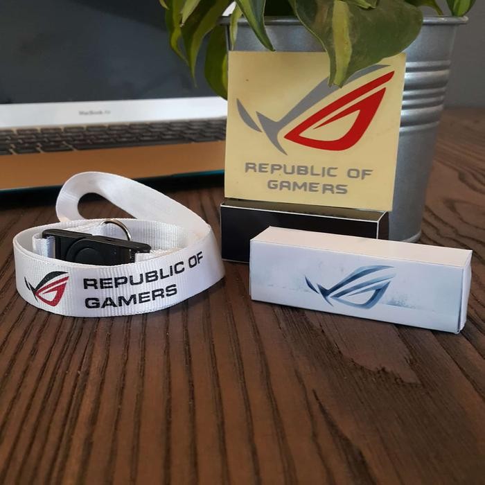 

Promo Tali / Gantungan Id Card / Lanyard ASUS Republic Of Gamers ROG - Hitam