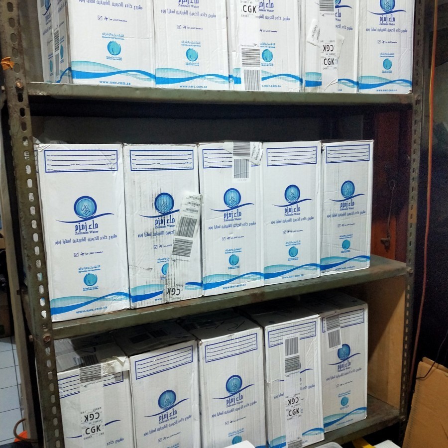 

Air Zamzam 5L Asli Barcode//Zamzam barcode//Zamzam Asli 100%//Oleh-oleh haji dan umroh murah