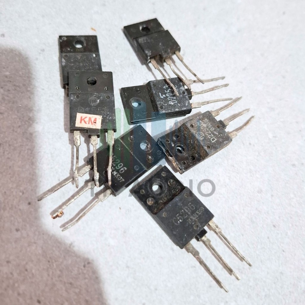 Transistor Horizontal Cabutan – Untuk Mesin TV dan Monitor CRT