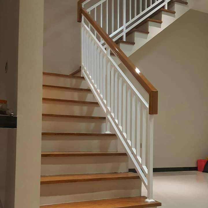 Handrail Pegangan Tangga Railing Kayu Meranti permeter