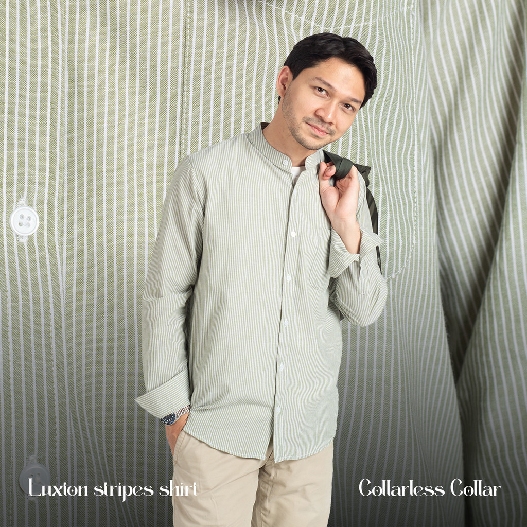 Kemeja Garis Pria WOODCUTTER Collarless Luxton Stripes Kerah Shanghai - Sage Green Lengan Panjang