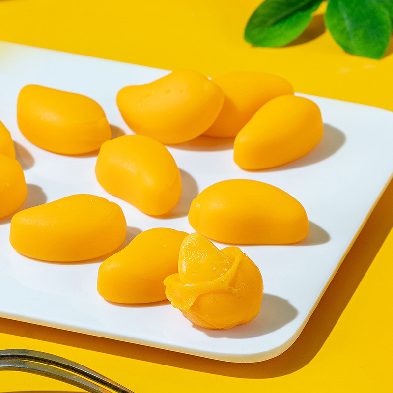 

[Makanan viral] [Penjual kualitas] Permen Lunak Rasa Jeruk Strawberry Mangga lianggui Peeled Fudge 108g