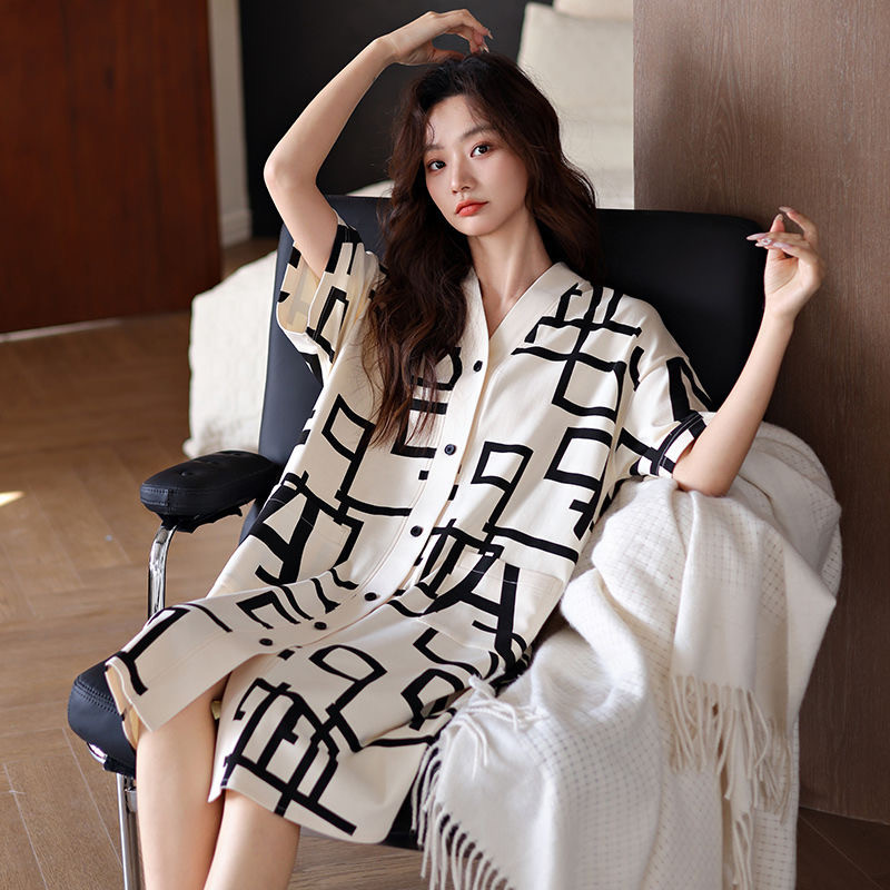 Gaun Tidur Wanita Bahan  Impor Nyaman, V-Neck, Menyembunyikan Lemak, Kain Nafas Baik/daster/baju tid