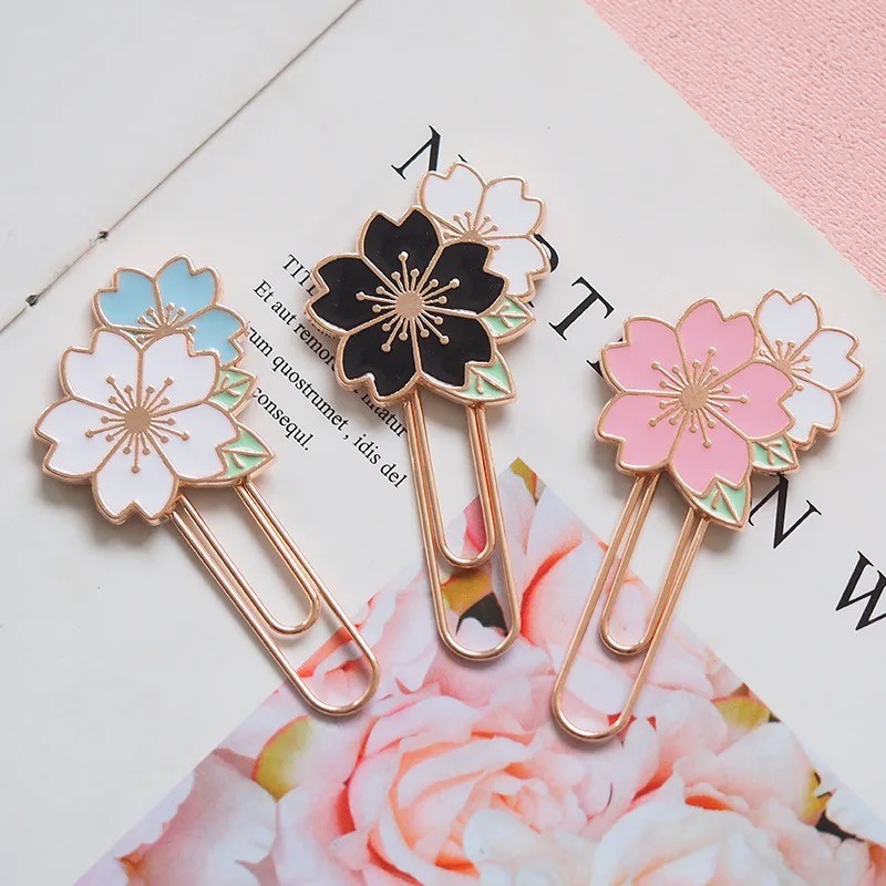 

1Pc Cherry Blossom Paper Clip Creative Cute Metal Bookmark Clip Exquisite Beautiful Paper Clip Notebook Decoration Stationery
