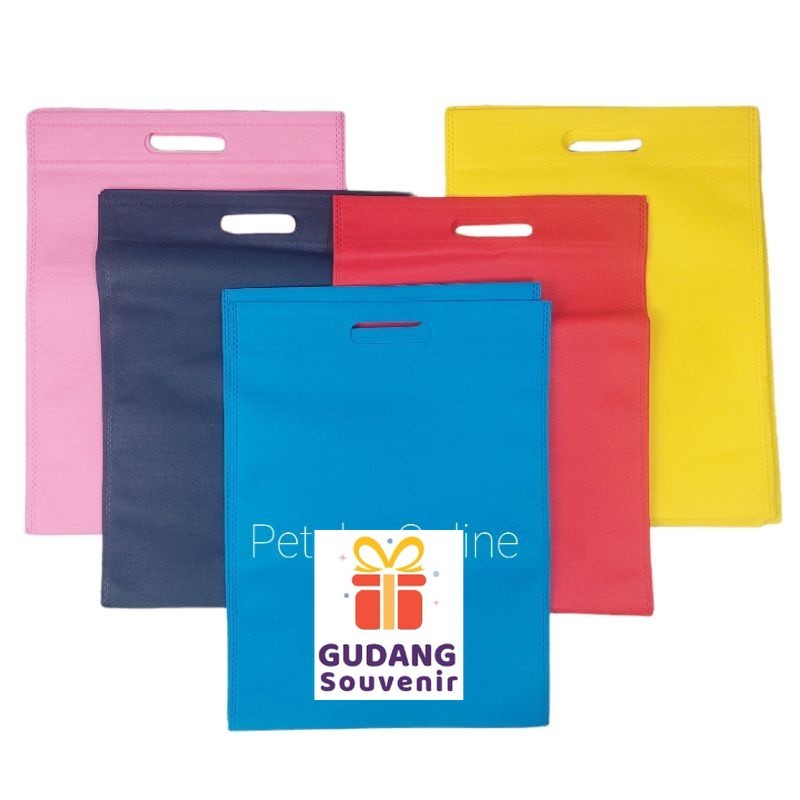 

1 Kodi, Tas Spunbund Lubang Oval / Goddie Bag 30X40 cm harga Murah
