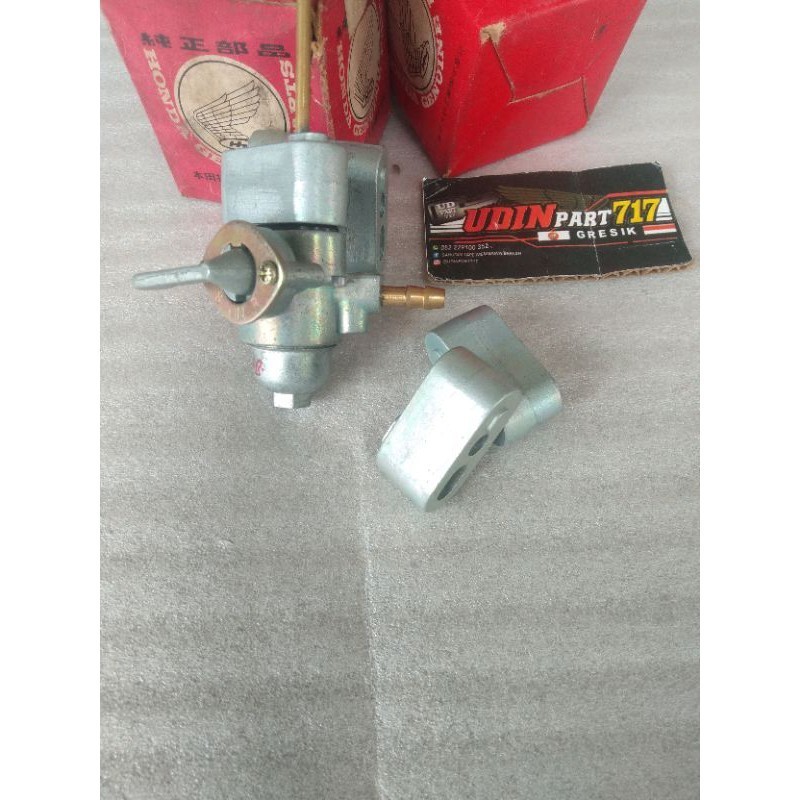Adaptor keran kran bensin cb100 cb125 S90 versi US sambungan kran bensin cb