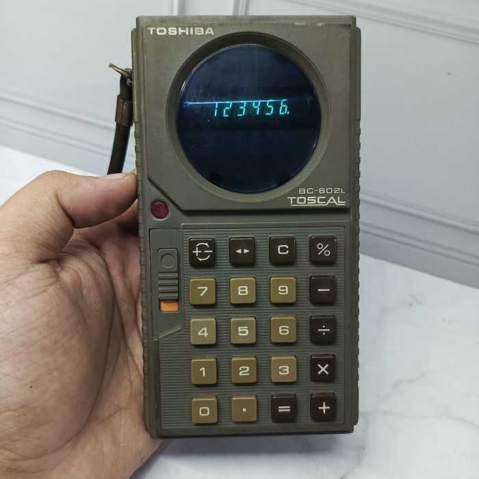 

Kalkulator Vintage Toshiba Toscal BC-602L Rare 1974