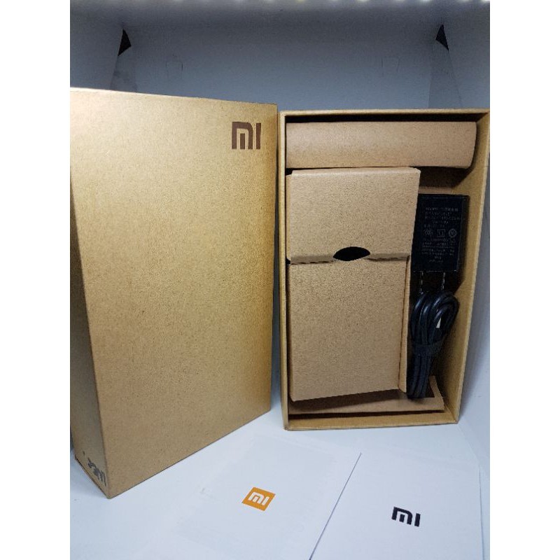

EX ORI KOTAK DUSBOX KARDUS BOX DUS FULLSET CHARGER ORI XIAOMI REDMI 2 2s PRIME PRO AMPER BAWAAN ASLI