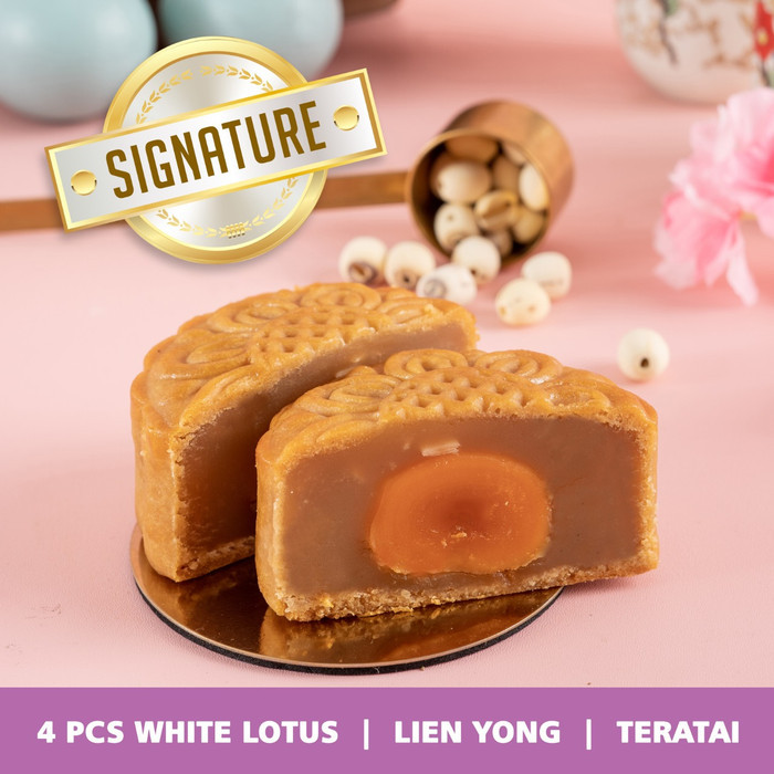 

Mooncake Kue Bulan Ang Huat isi 4 - Tausa Hitam LienYung Durian Pandan - 4 WL