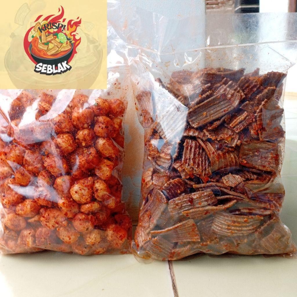 

Seblak krispi {BUNDLE} Kerupuk jengkol pedas 500gram + Siomay mini kering 500gram pedas daun jeruk . Seblak krispi