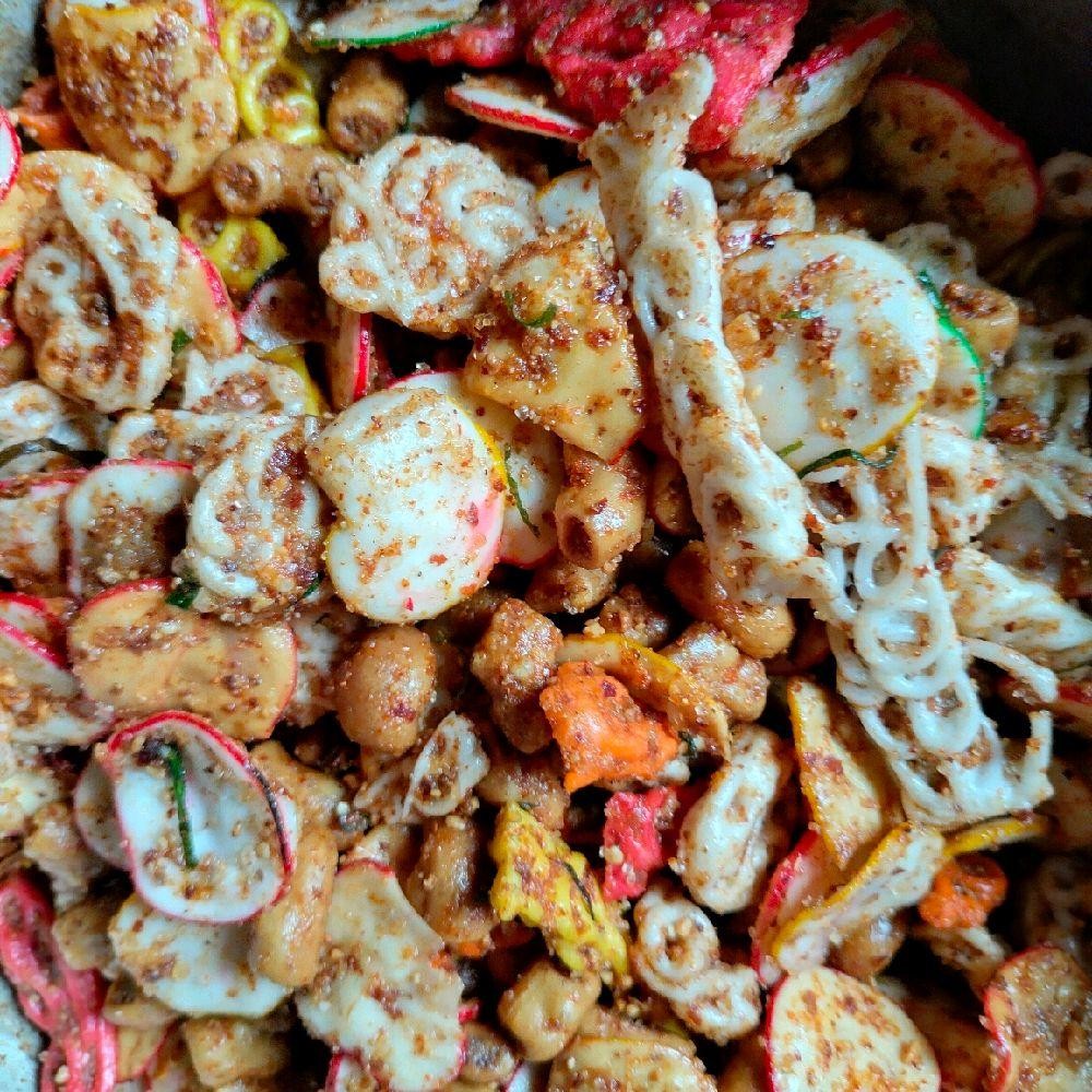 

Sebring Mix Varian Rasa Bumbu Kacang Dan Chili Oil Spices Bubuk