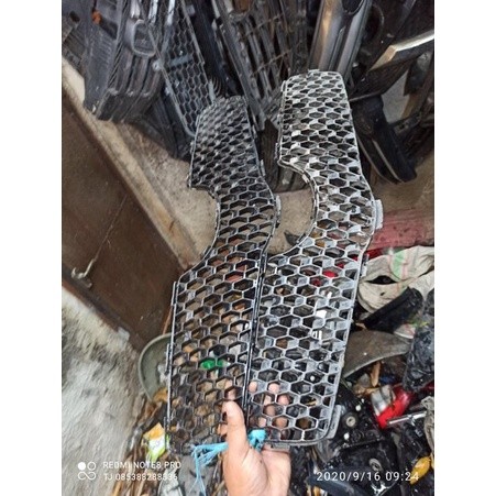 grill grille radiator grill yaris 2006 2007 grille radiator Yaris 2006