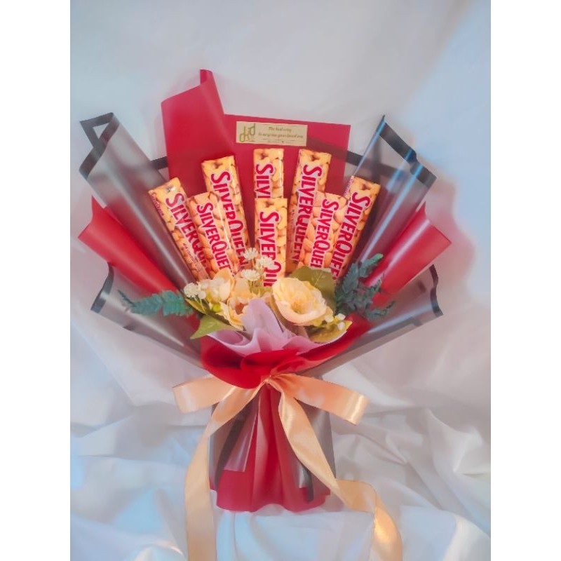 

Buket coklat silver queen/ hadiah wisuda / hadiah ulangtahun/ kado anniversary