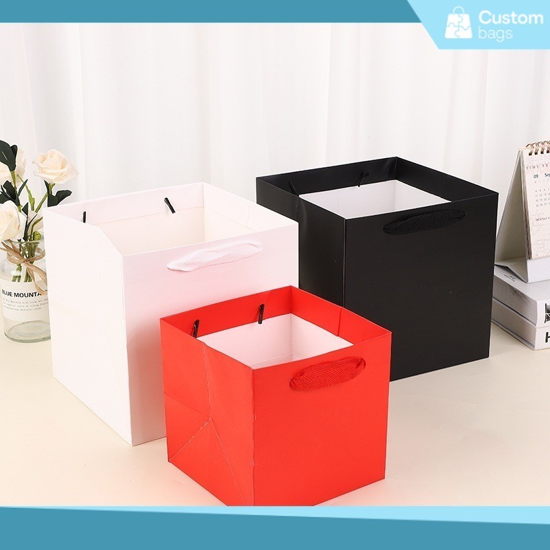 

Paper Bag / Hampers bag / Gift Bag / Paper bag Kado Hampers / Paperbag Motif Tebal Ukuran Besar / Paperbag Muat Nasi Kotak | JA07 - JA09