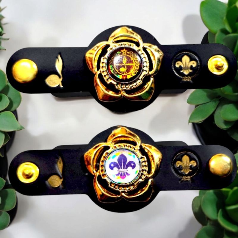 

Ring kacu hasduk pramuka model bunga gold