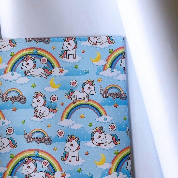 

Kertas kado jumbo blue unicorn moon