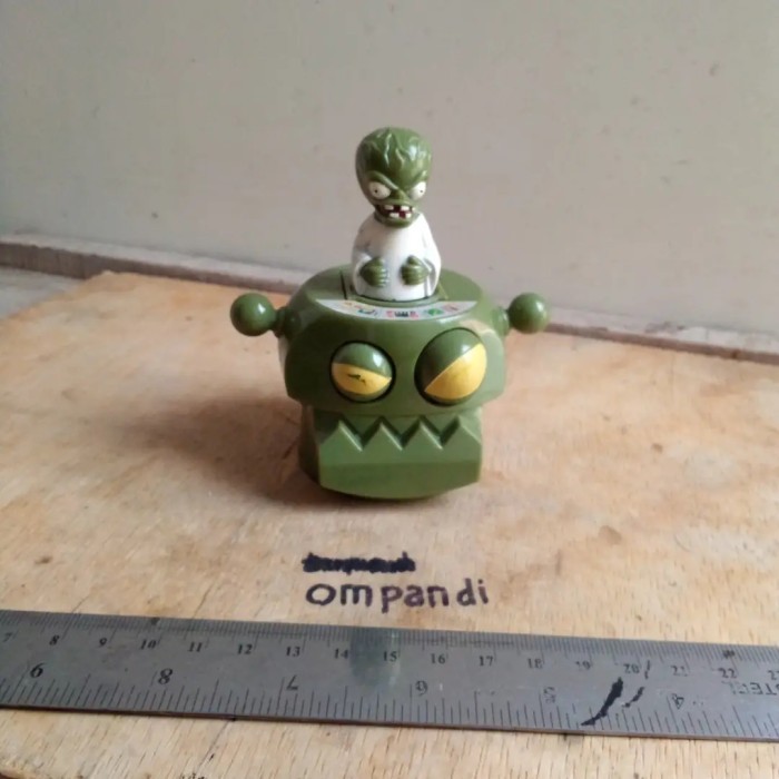 MS99 mainan KFC plant vs zombie