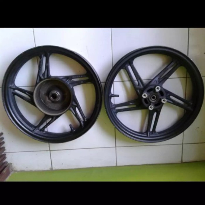Velg Racing depan belakang Beat fi esp Original