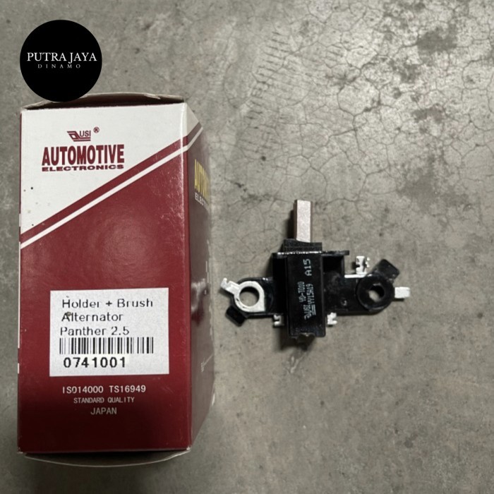 HOLDER ALTERNATOR PANTHER 25