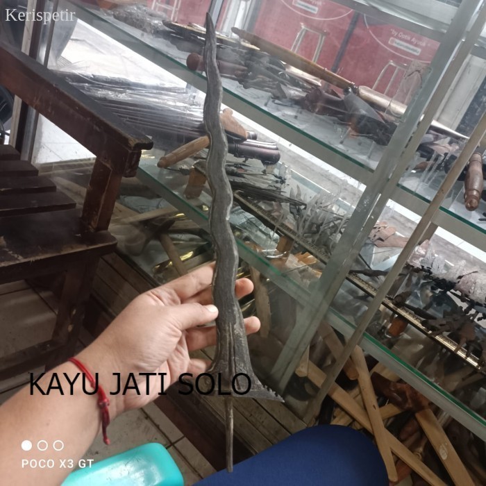 

keris sabuk inten pamor tirto tumetes alusan Antikan KJS61 antik terlaris