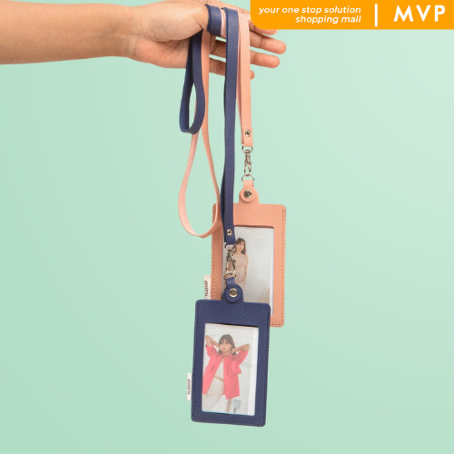 

MVP ID Card Kulit Holder Kancing Satu Sisi Name Tag Kulit Model Kancing Name Tag Kulit Sintetis