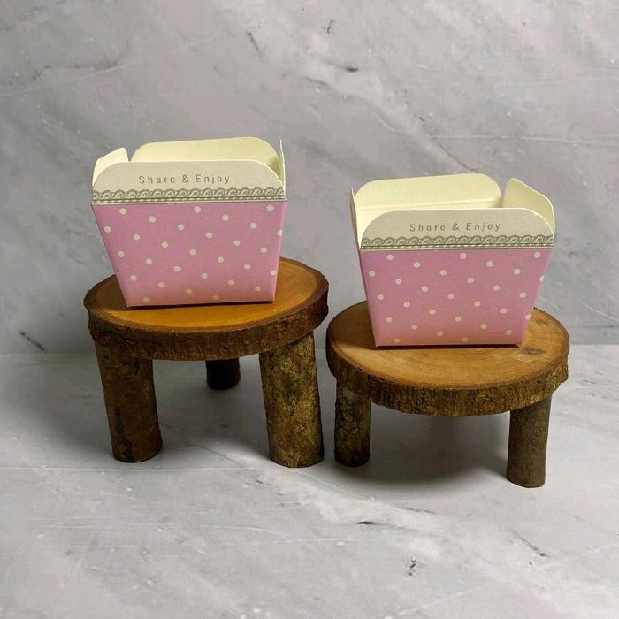 Paper Cup Cake Kotak 100 pcs  / Paper Cup Kotak / Hokkaido Papercup - pink polka