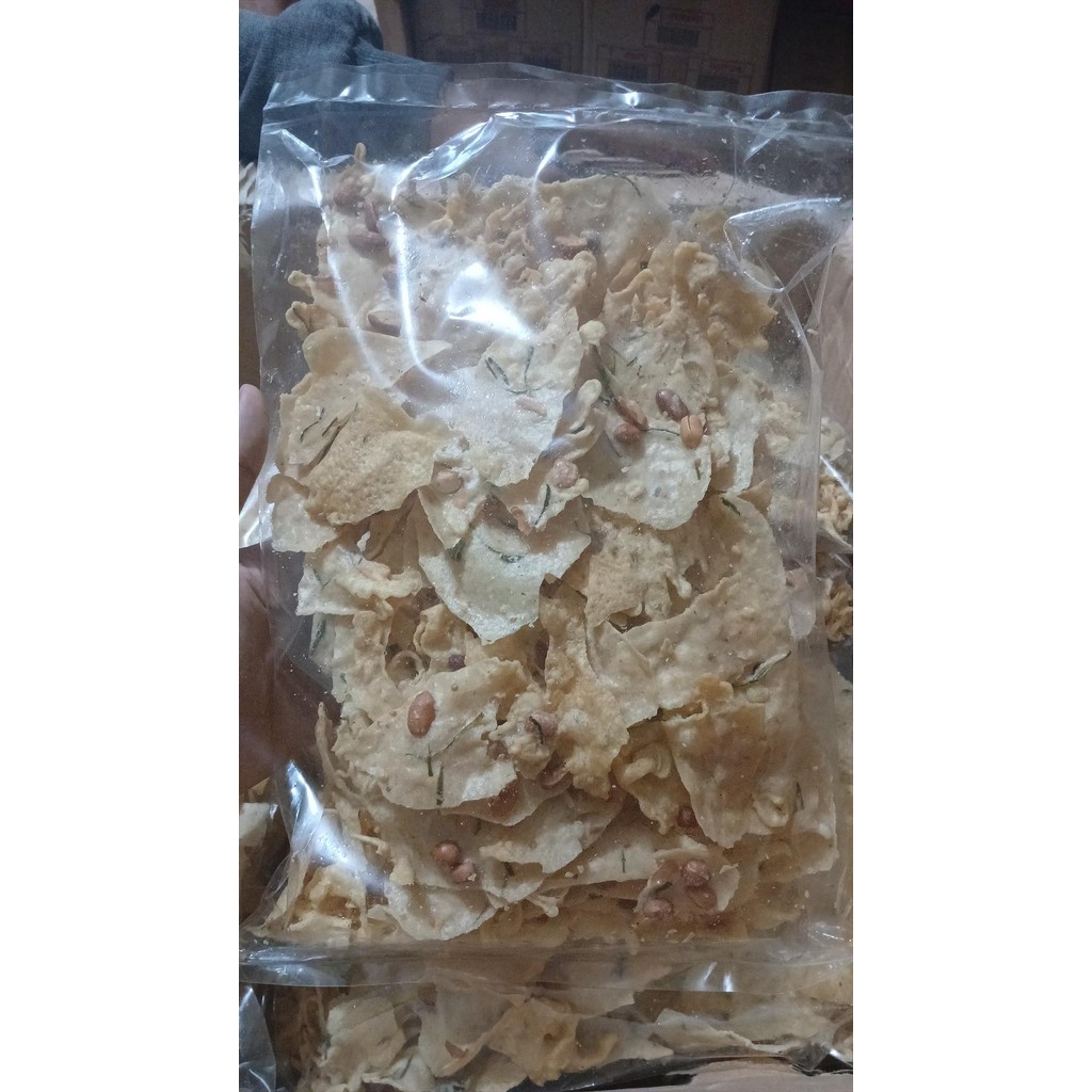 

PEYEK KACANG BESAR 300 GR - HOME MADE