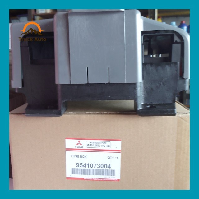 Fuse Box / Box Sekring Taiwan Fuso PS190 9541073004