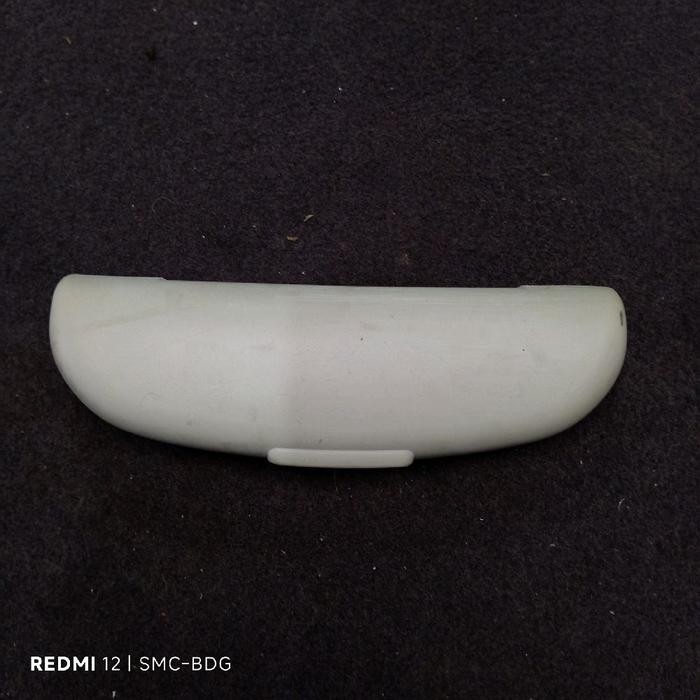 Tempat kaca mata kacamata bagian depan kanan driver sopir Suzuki Aerio new mode facelift / Baleno ne