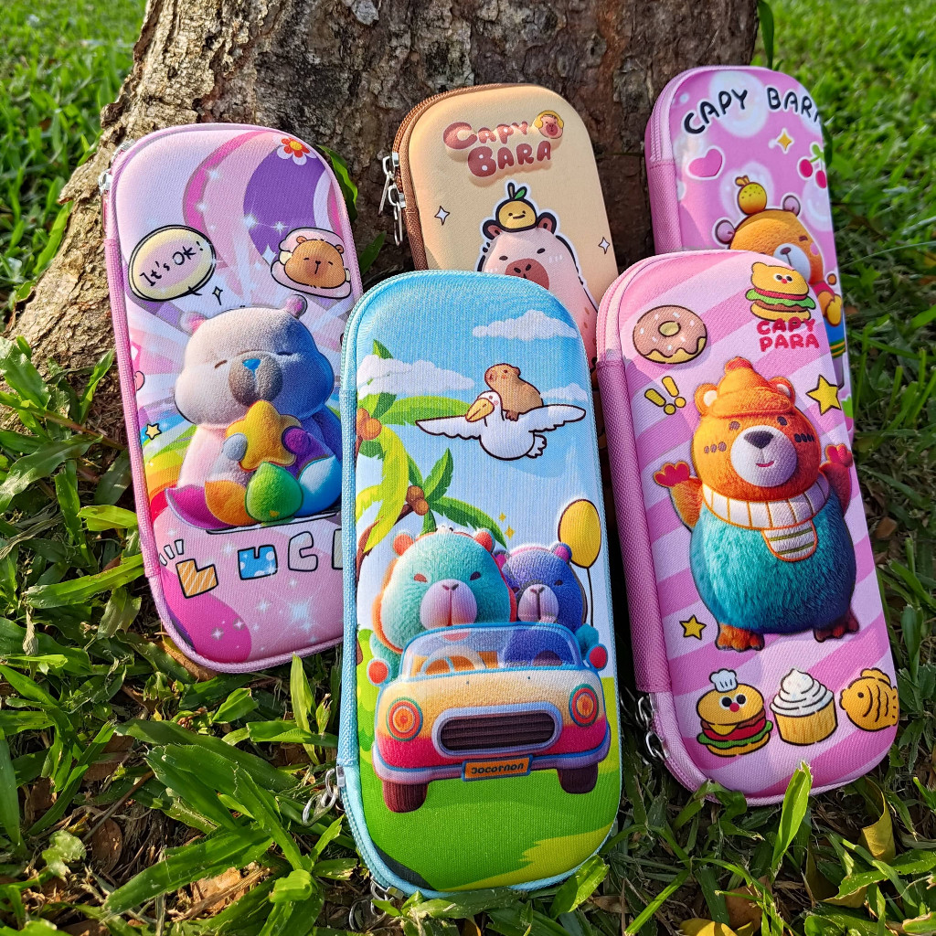 

Kotak Pensil 3D Karakter Animal Capybara Pouch Pensil 3 Dimensi Lucu Anak Sekolah TK-SD