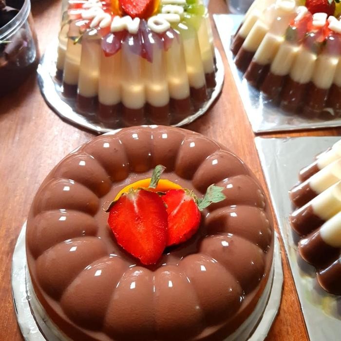 

puding ultah dan segala acara16cm