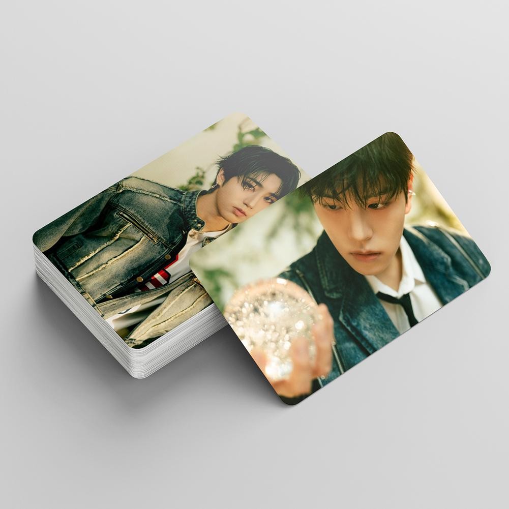 

55pcs/Set Postcards Kpop Boys Idol New Album Print Pictures Photocard Fans Collection Gifts Homemade Cards ﻿Fans Collection