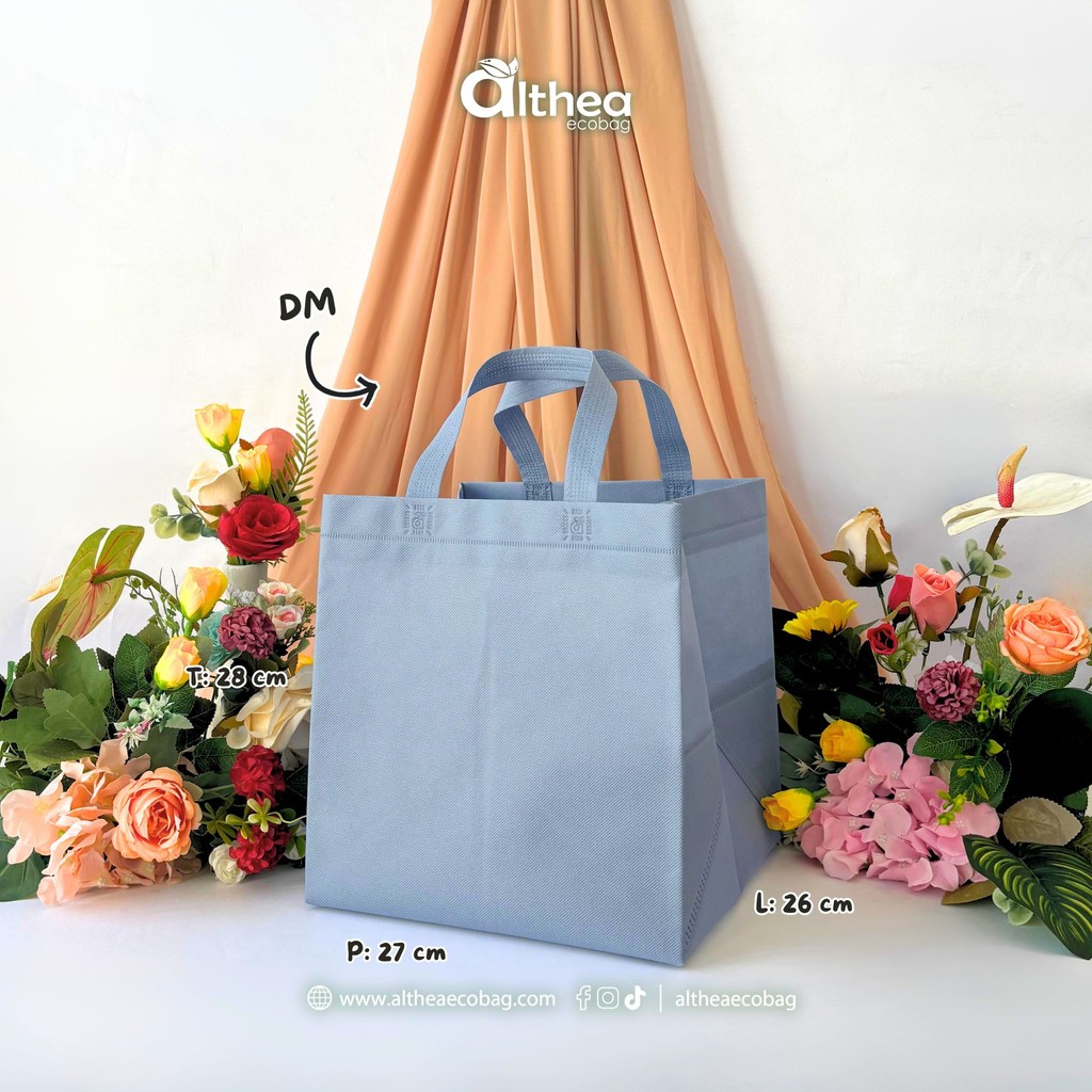 

[LUSINAN] Tas Hajatan Tas Berkat Tas Tasyakuran Tas Kotak Nasi 25x25 Tas Tasyakuran Tas Walimahan Tas Kotak Nasi HLB 28x27x26