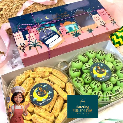 

HAMPERS KUE KERING PREMIUM LEBARAN ISI 2