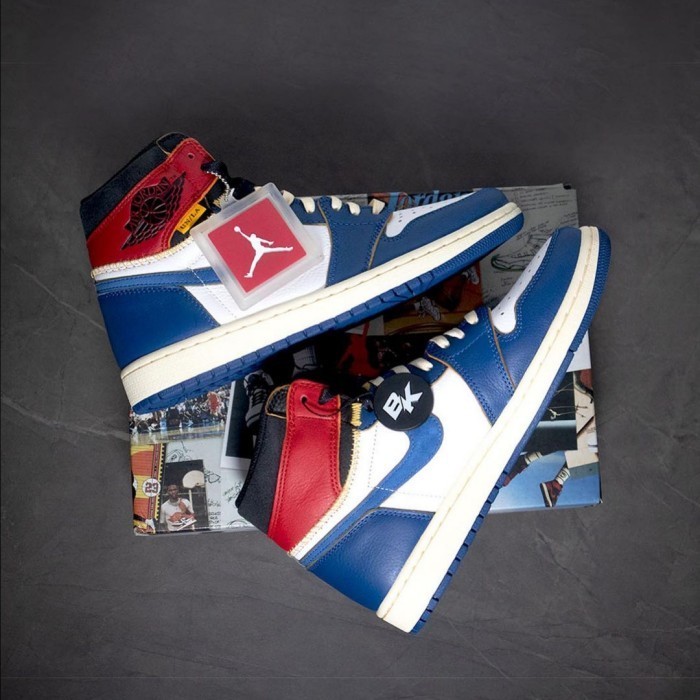 AIR JORDAN 1 HIGH UNION STORM BLUE