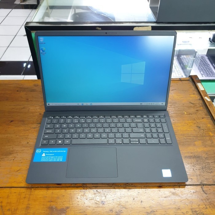 Dell Vostro 15 3510 Core i3-1115G4 SSD 128GB-HDD 1TB Ram 4GB 15 Like new