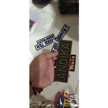 Bordir Nama Timbul 3D Plus Perekat Velcro Satuan