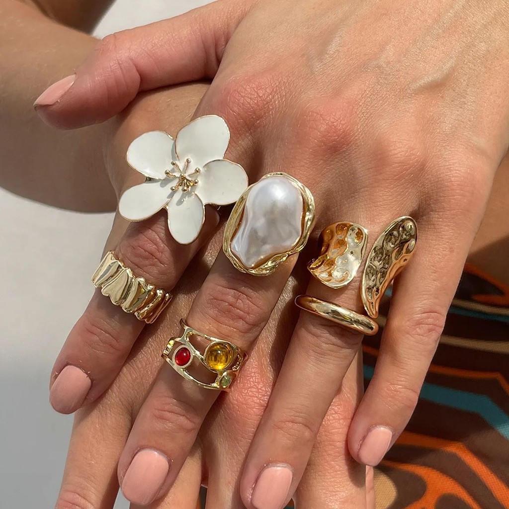 DIEZI One Set Vintage Baroque Pearl Flower Rings For Women Men Girls Punk Gold Silver Color Geometri