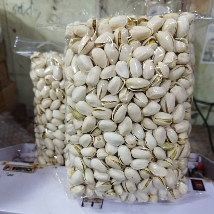 

KACANG PISTACHIO/FUSTUK PREMIUM 1 KG