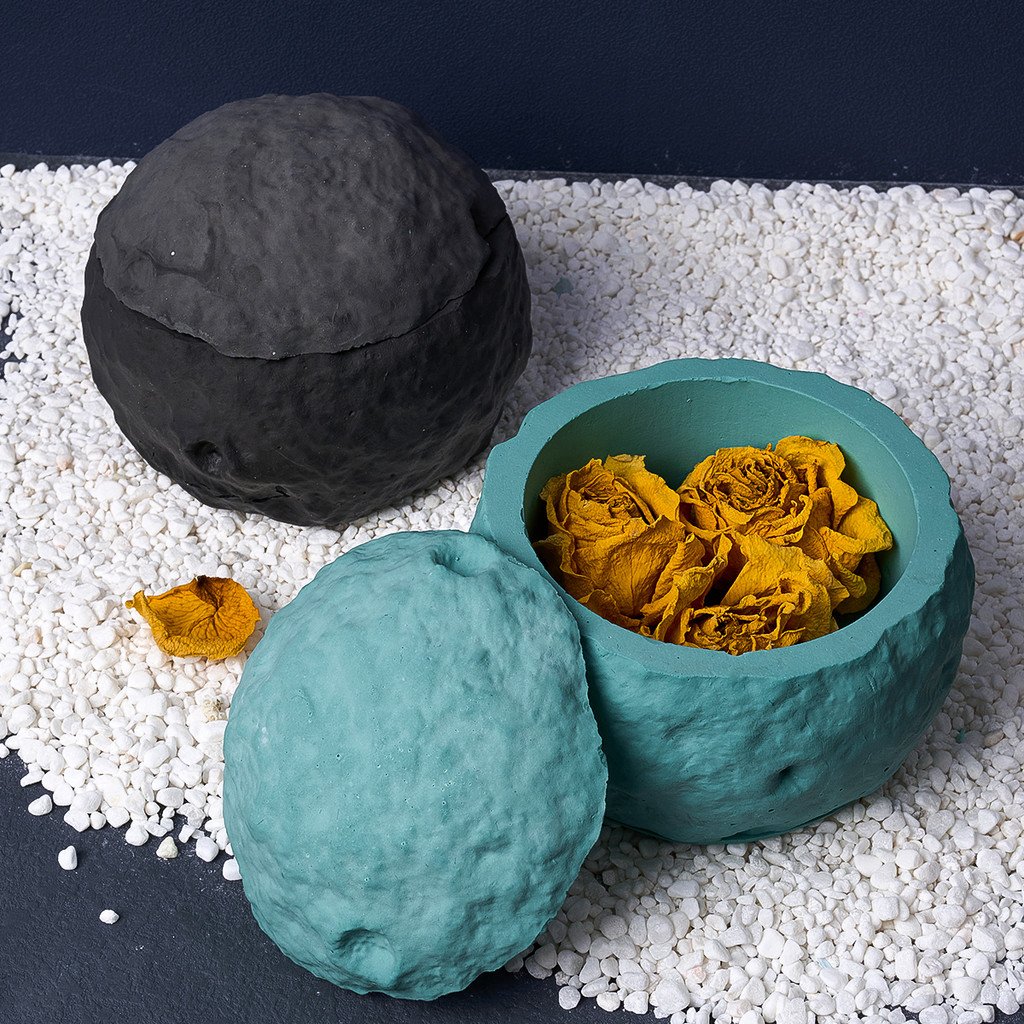 

Moon Storage Box Silicone Mold with Lid Spherical Gypsum Scented Candle Cup Resin Mould DIY Space Series Craft Gifts Ornaments