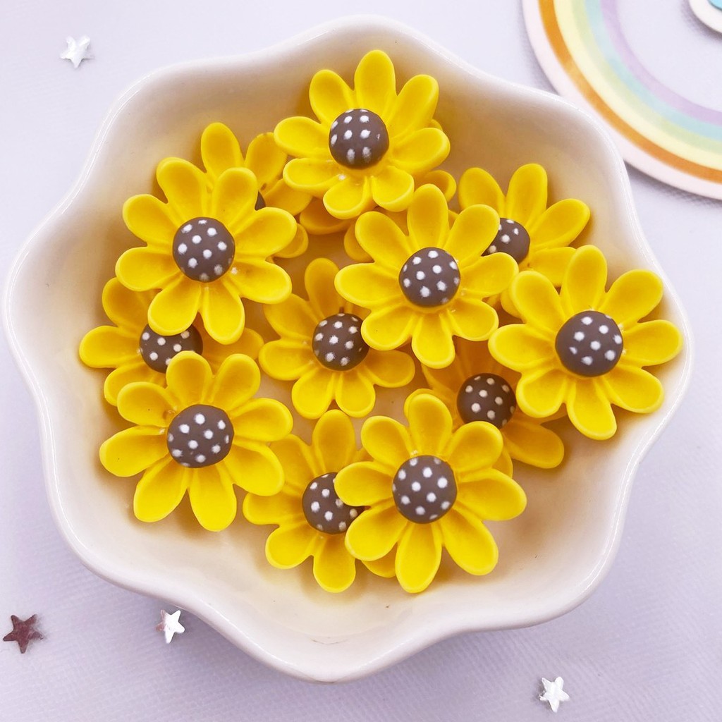 

Resin 20mm Colorful Painted Yellow Flower Flat back Stones Scrapbook 3D Garden Figurines 20PCS DIY Bow Decor Accessories Crafts