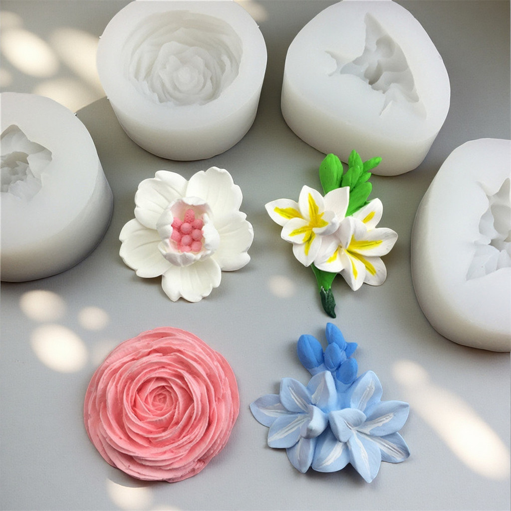 

3D Ranunculus Blossom Silicone Mold Scented Candle Soap Making Tool DIY Home Decor Flower Shaped Resin Plaster Crafts Mold