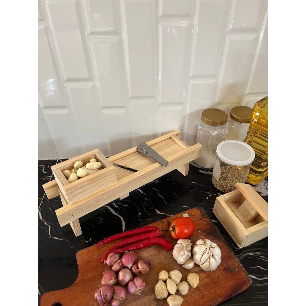 PEMOTONG BAWANG PENGIRIS BAWANG PENGIRIS KERIPIK PENGIRIS SERBAGUNA KAYU JATI