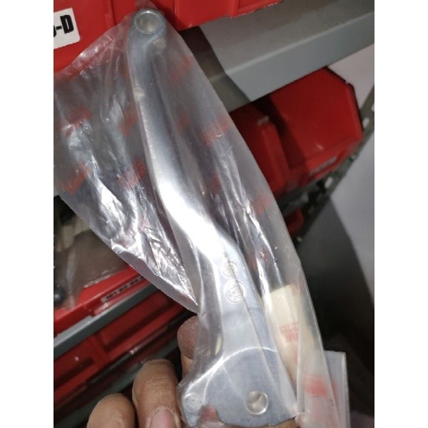 lever 2  4VP-H3922 yamaha yp125 majesti majesty 125 handel rem kanan right handle ori