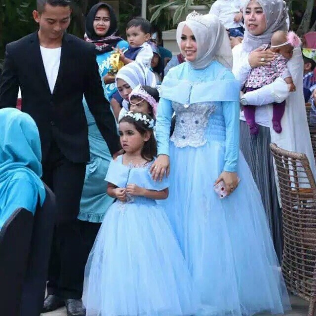 

H __(( Dress Pesta sabrina Viola Asli ngembang ___(((