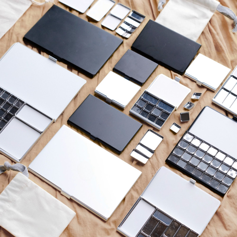 

Empty TN Magnetic Watercolor Box Portable Travel Paint Dispenser Box Palette Iron Box Beginner Students Art Supplies