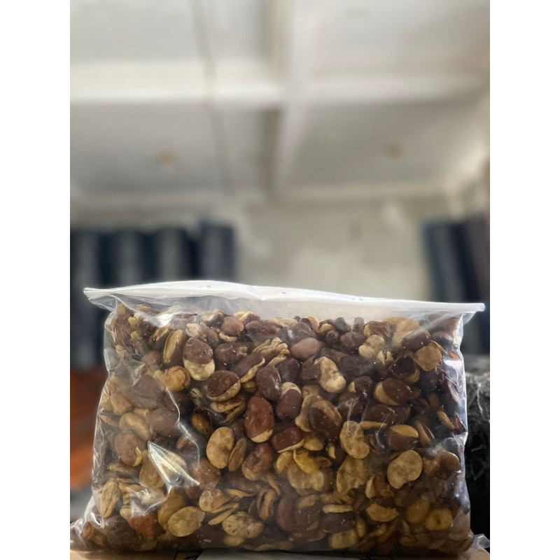 

Kacang koro kulit / asin gurih (1 KG)