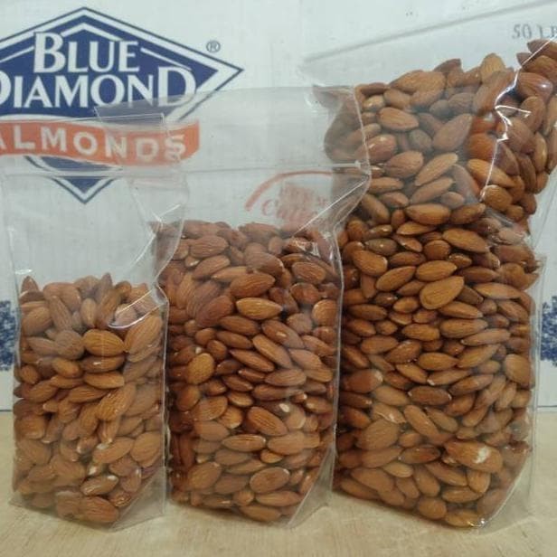 

250gr Kacang Almond Panggang Kupas Blue Diamond Roasted