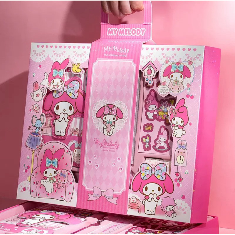 

JAMIN MURAH !!!ST01 - set notebook agenda set alat tulis gift box hadiah kuromi my melody notebook penggaris sticker memo vs(BISA LANGSUNG ORDER)