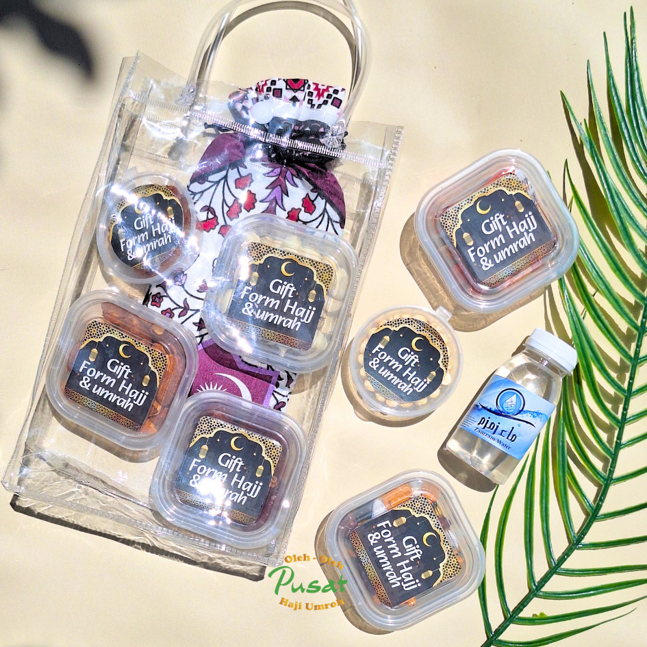 

Oleh Oleh Umroh & Haji Hampers Exlusive Kemasan Tas Mika Souvenir Snack Umroh Bebas Pilih thinwall kurma coklat kerikil